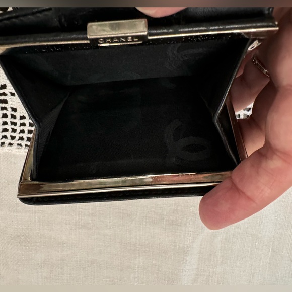 Chanel Calfskin Quilted Cambon Kisslock Wallet - Picture 7 of 9